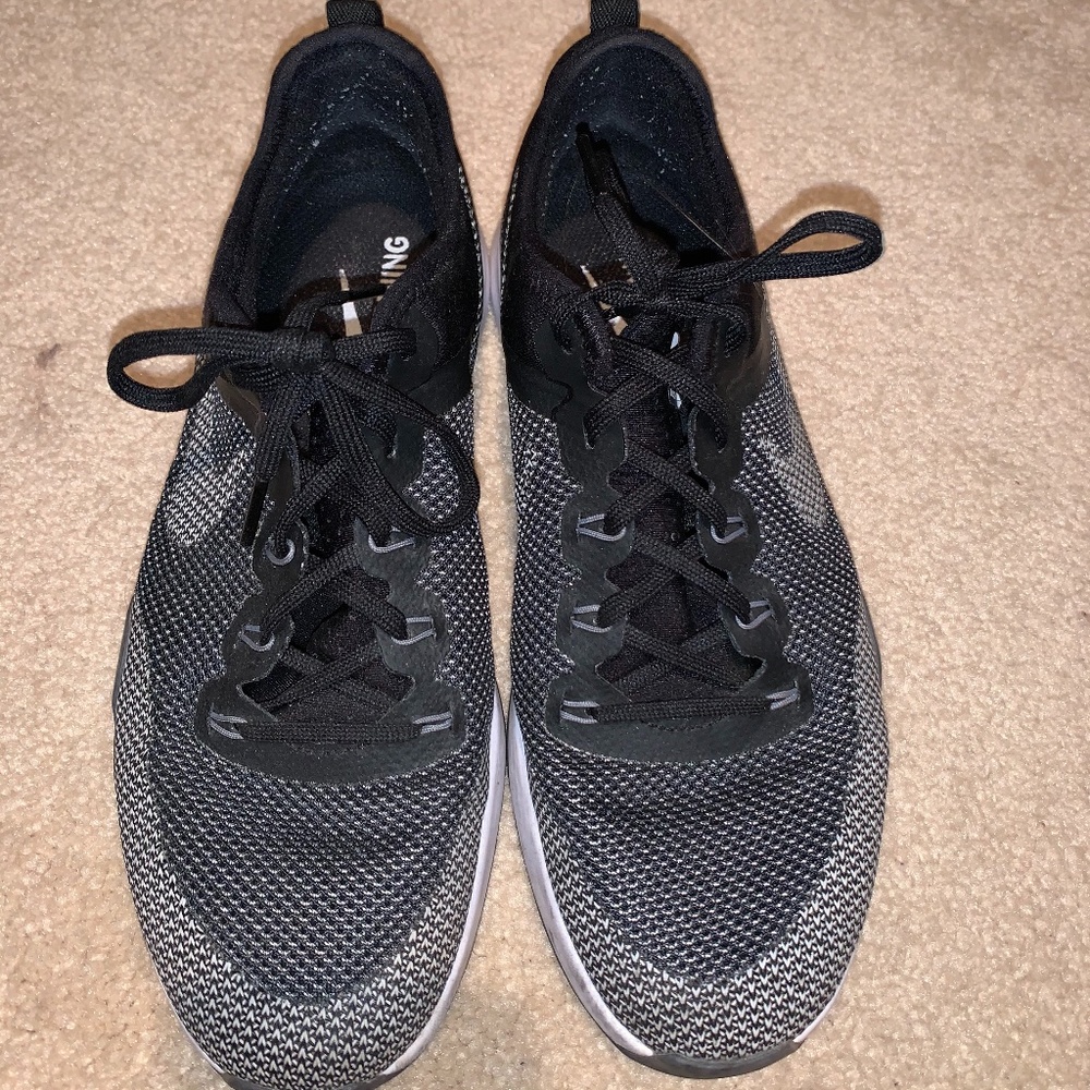 NEW Nike Running Shoes